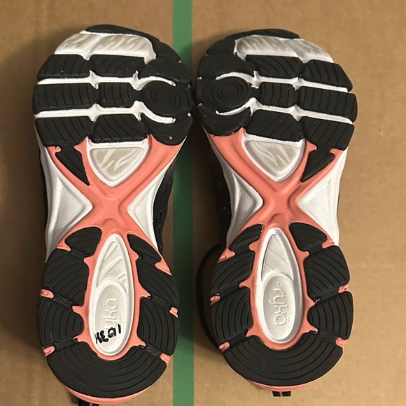 Ryka Vivid RZX Black and Multicolor Sneakers. Running Shoes 7.5 Womens - Picture 4 of 6